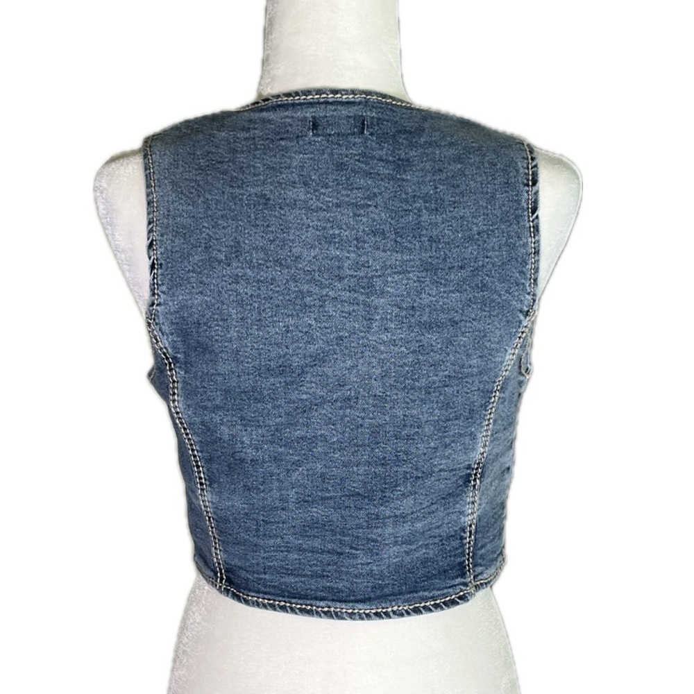 NWOT Forever 21 Cropped Denim Vest White Stitching Pockets L Large - Picture 2 of 8